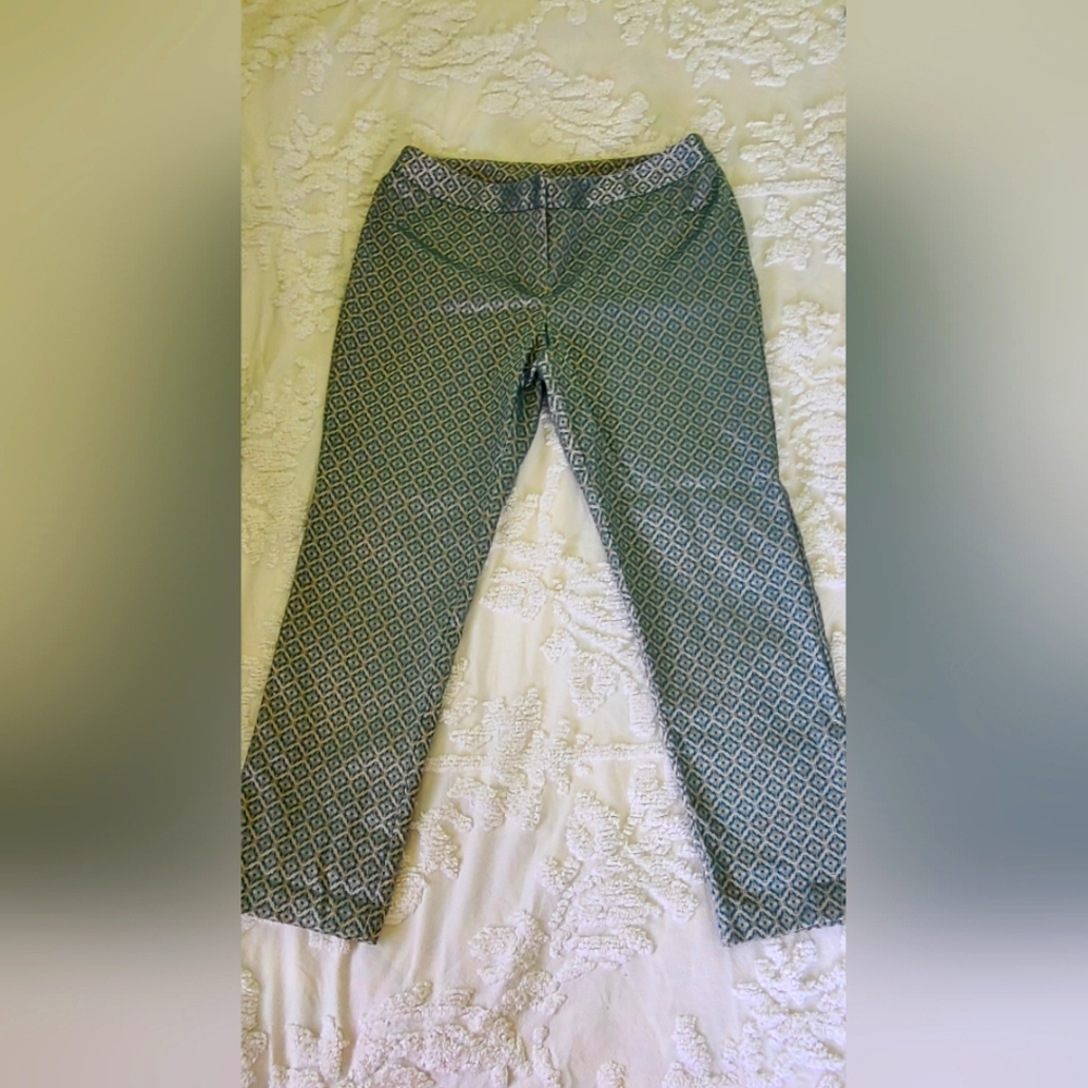 Worthington cropped pants
